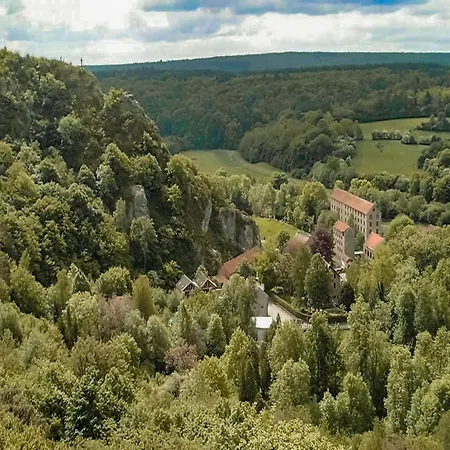 Cozy With Barbecue Trou du Diable